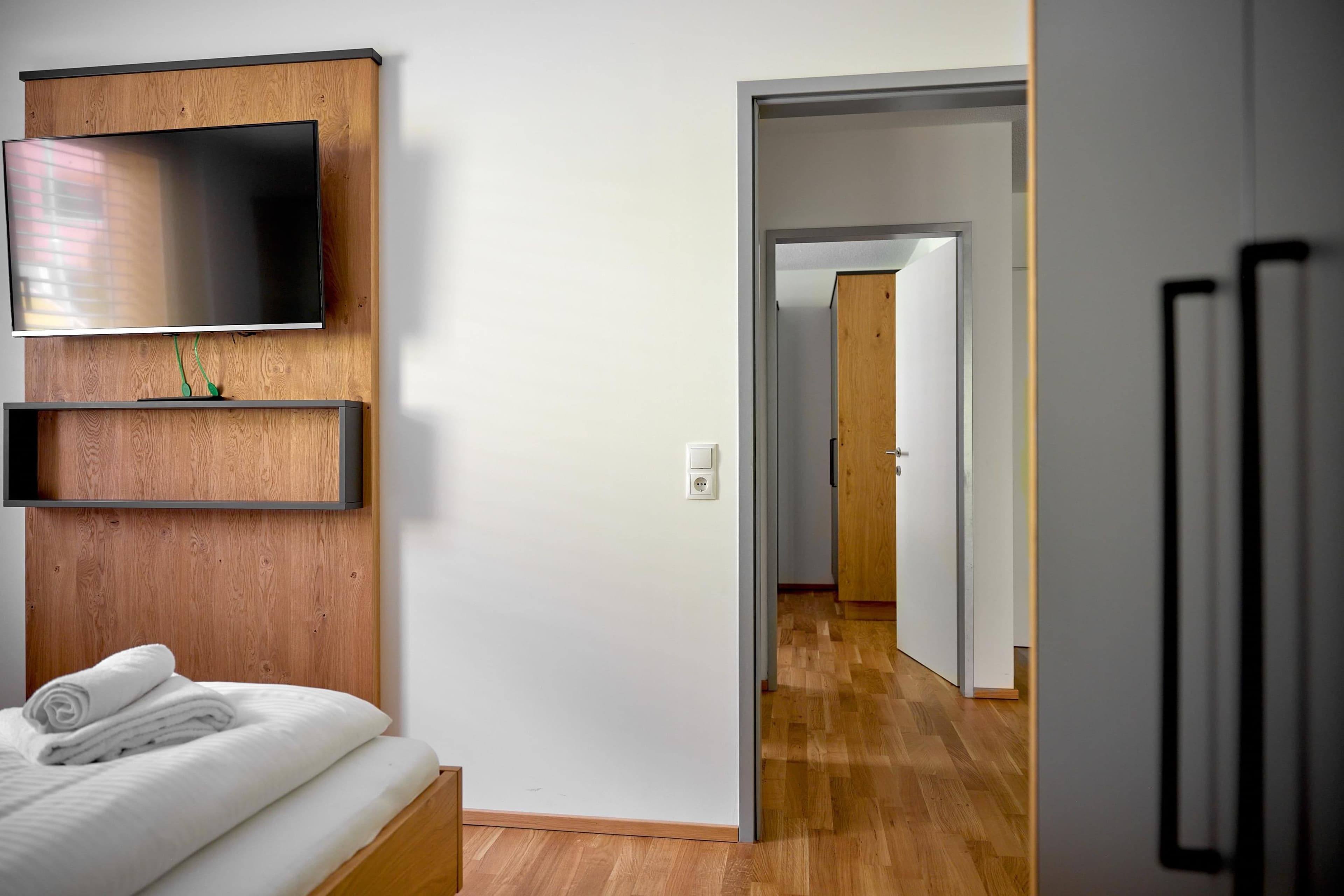 Zapfig Living Apartment 11 - Image 4