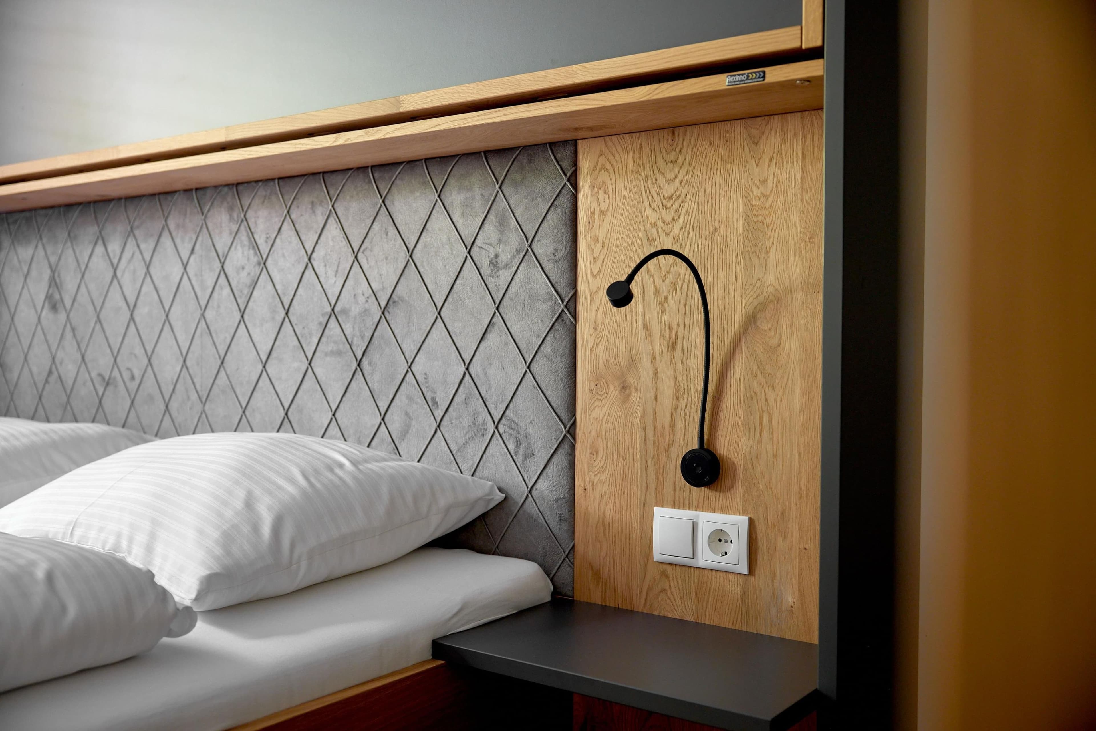 Zapfig Living Apartment 12 - Image 4